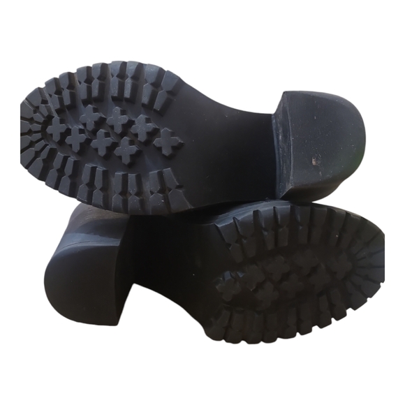 Torrid Heeled Ankle Boots with Sweater Trim Size 8WW (extra wide) - Picture 5 of 8